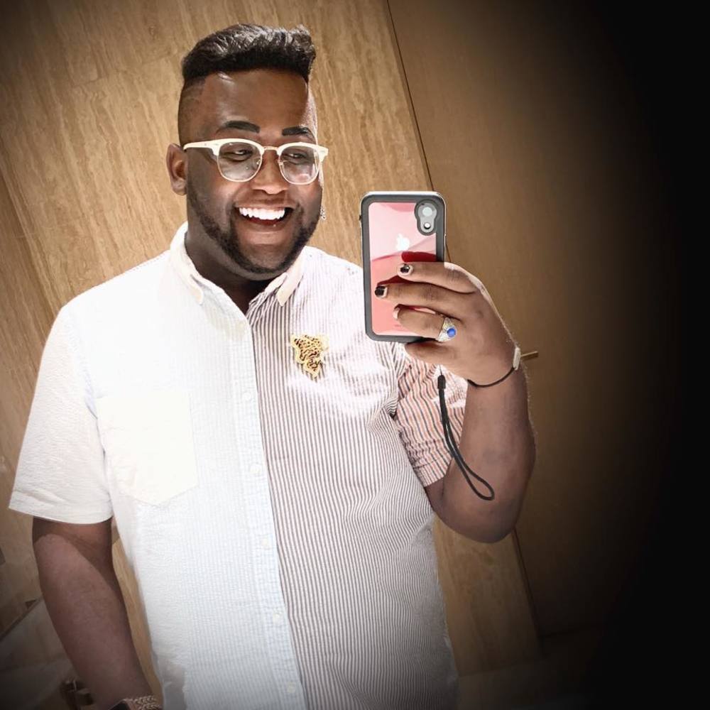 Meet your Posher, Tyson